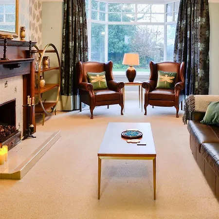 Green End House بيت للعطل